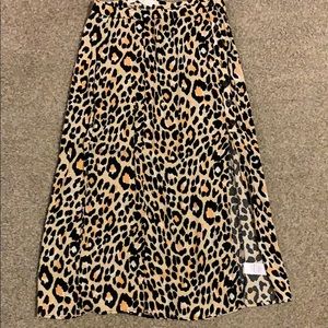 Leopard skirt